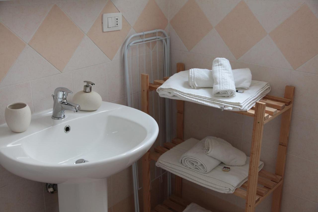 B&B Amelie Lecce Buitenkant foto